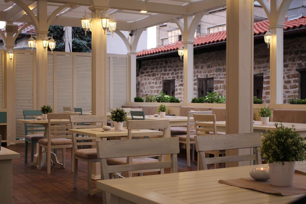 Hotel Nove 스비슈토프 외부 사진