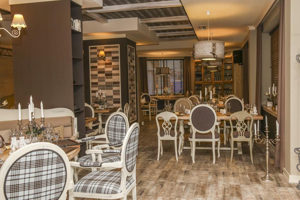 Hotel Nove 스비슈토프 외부 사진